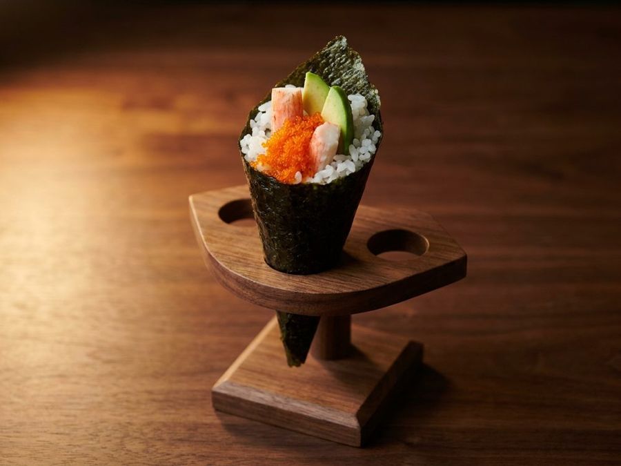 California Hand Roll: Avocado, roe, krab, in a cone